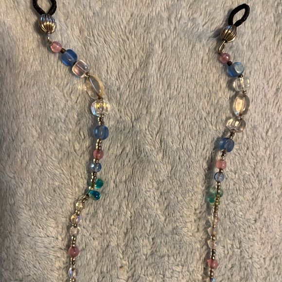 Beaded Glass Eyeglass Holder - Picture 3 of 4